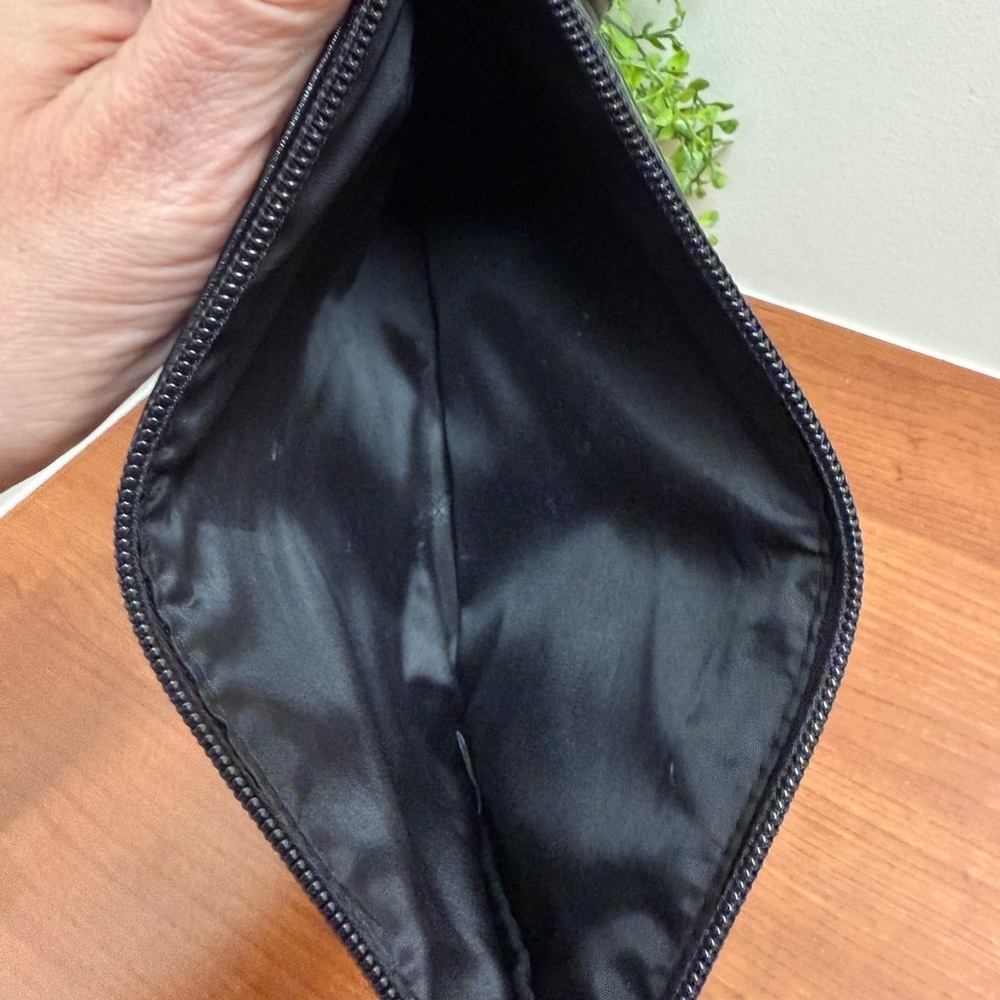 Victoria's Secret Black Sequin Clutch/Make Up Bag - Picture 5 of 5